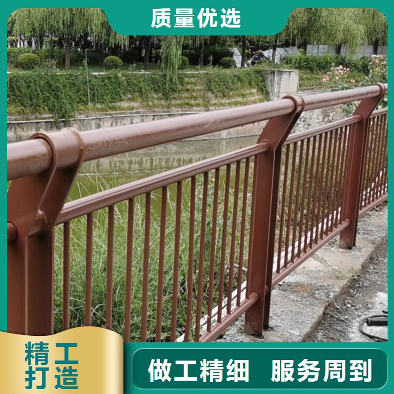 氟碳漆喷塑防撞护栏道路隔离护栏厂家优选厂商
