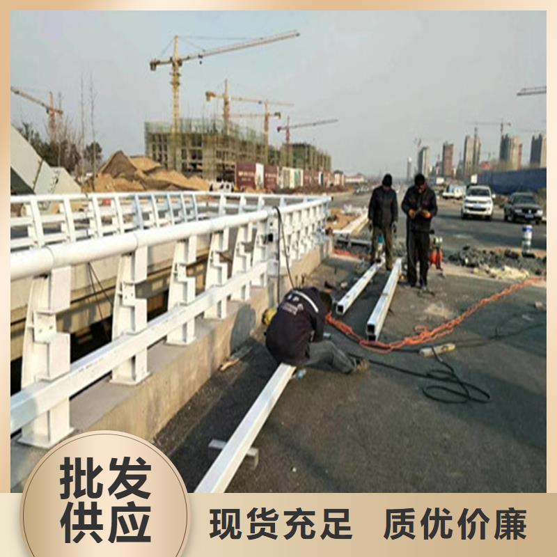 桥梁防撞护栏表面光亮