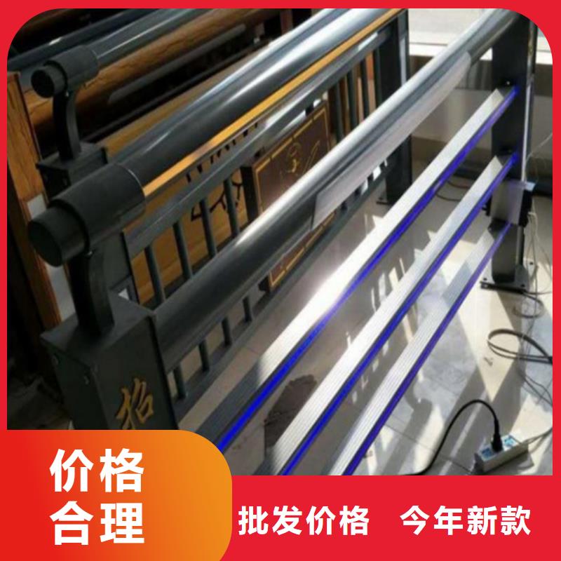 生产河道钢管护栏	的批发商