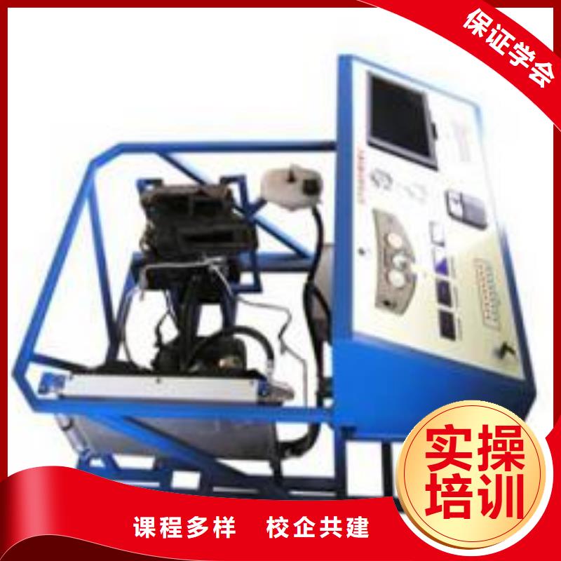【虎振汽修挖掘机培训学校师资力量强】