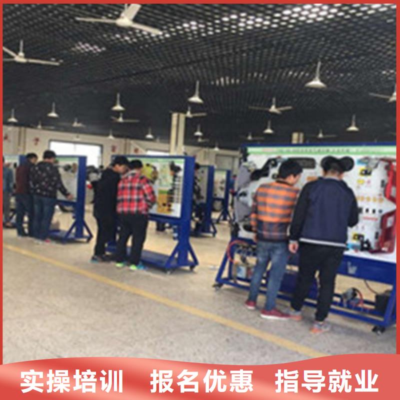 专业学汽车维修的学校|专业学汽车美容装具技校