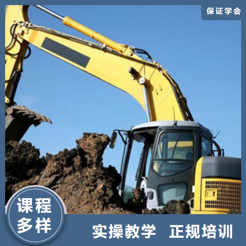 【装载机培训】哪个技校有汽修专业全程实操