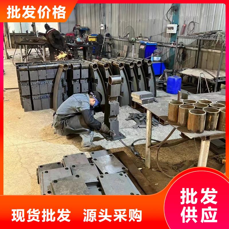 不锈钢复合管护栏-道路护栏精心选材