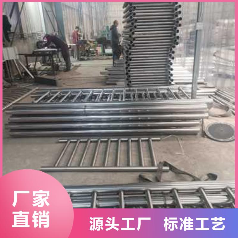 不锈钢复合管防撞护栏立柱客户好评