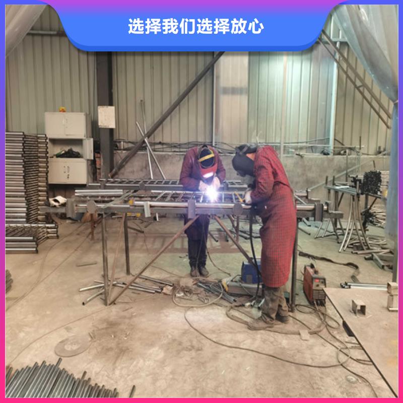 不锈钢复合管护栏 LED防护栏杆多年厂家可靠