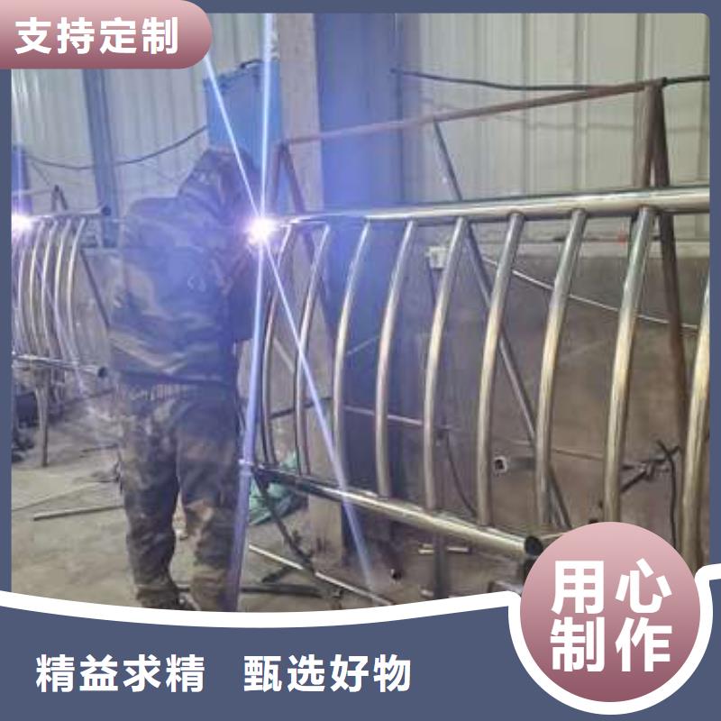 【防撞护栏-扶手木钢丝绳护栏可定制有保障】