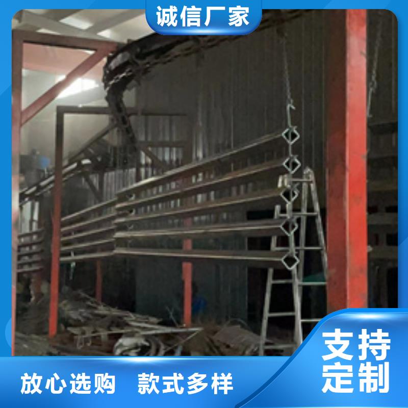 桥梁护栏厂家中央分隔栏生产经验丰富