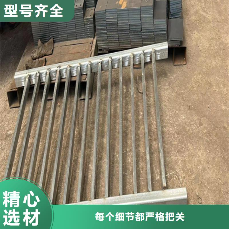 【护栏防撞护栏厂多年经验值得信赖】