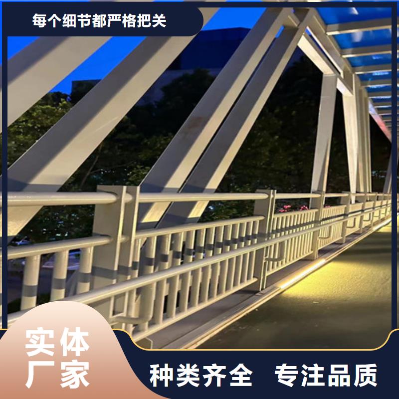 护栏-镀锌喷塑防撞栏多种款式可随心选择
