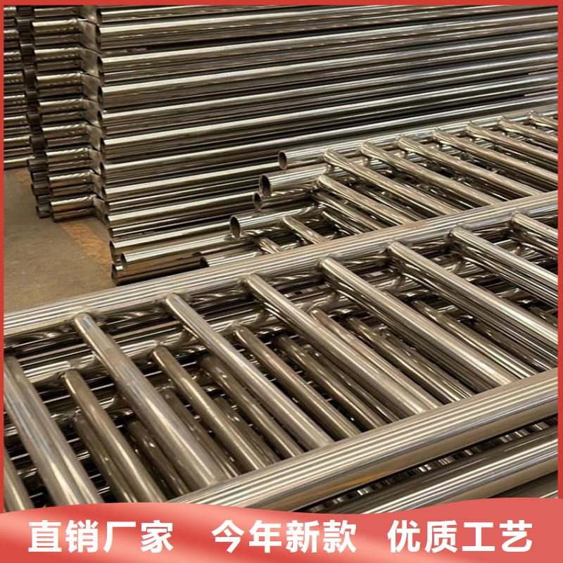  防撞护栏工艺层层把关
