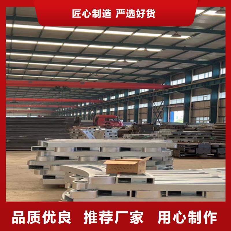 灯光护栏,防撞护栏生产厂家多种款式可随心选择