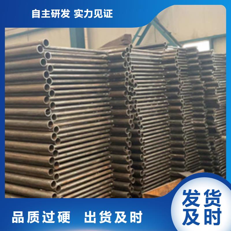 护栏防撞护栏厂家拥有先进的设备