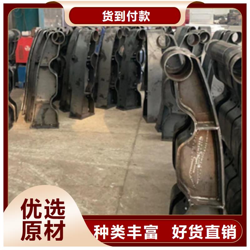 护栏-中央分隔栏专注生产制造多年
