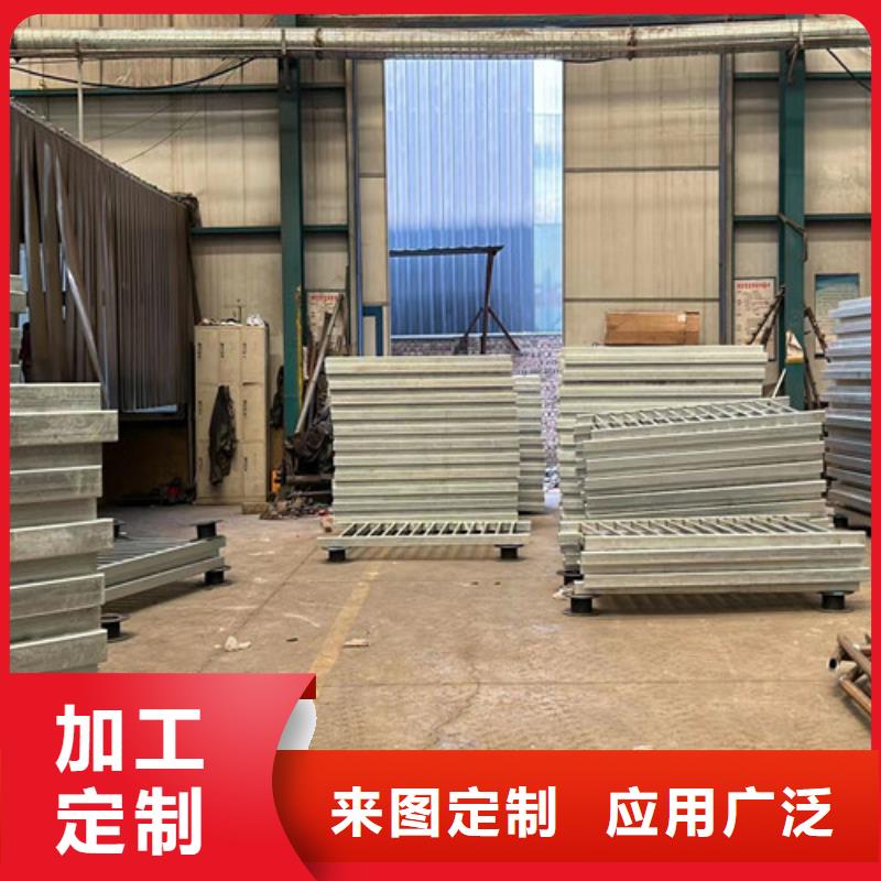不锈钢碳素钢复合管护栏,人车分流栏性能稳定