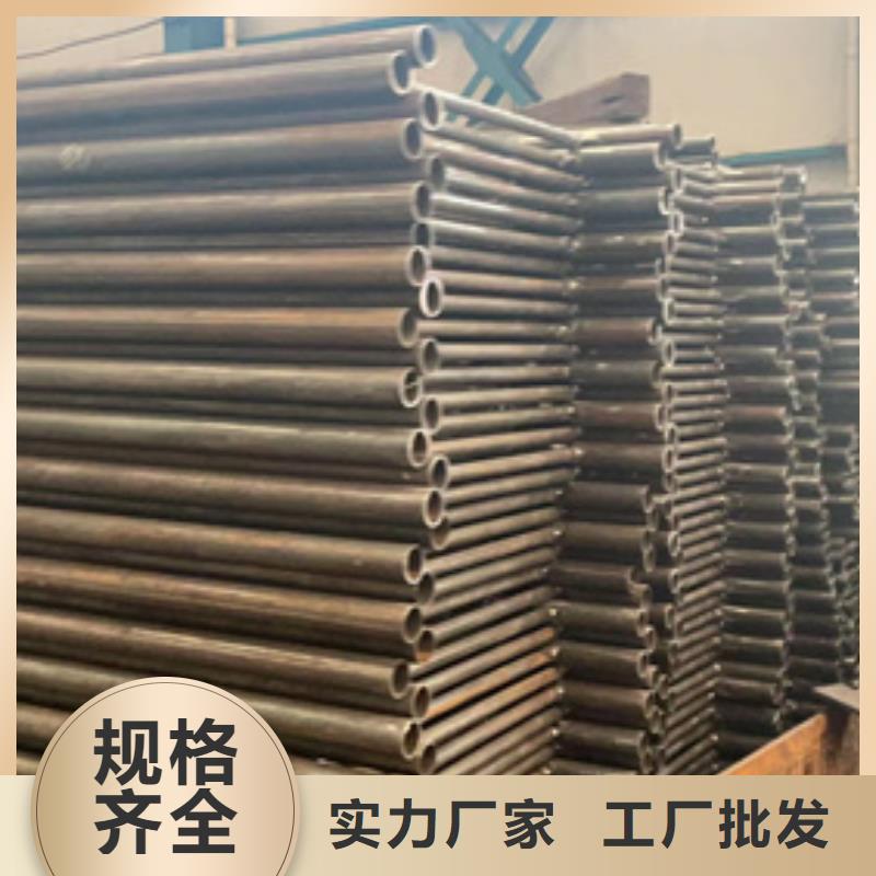 道路护栏桥梁钢护栏厂厂家拥有先进的设备