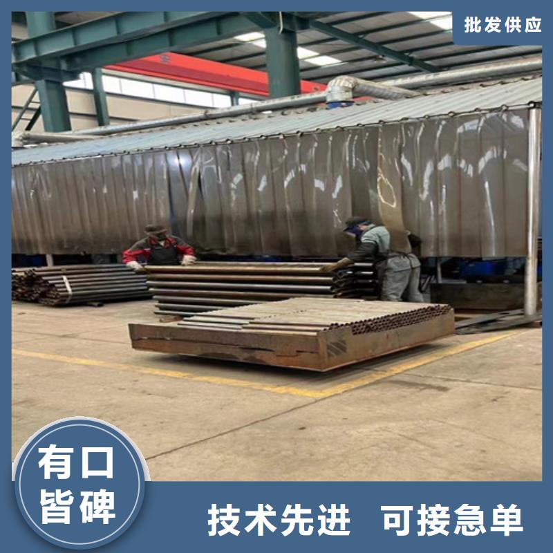 人行道护栏不锈钢立柱款式多样