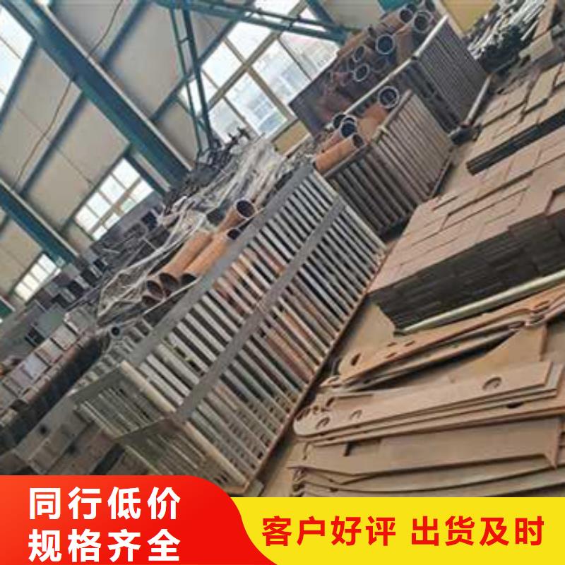 护栏【【镀锌波形护栏】】使用寿命长久