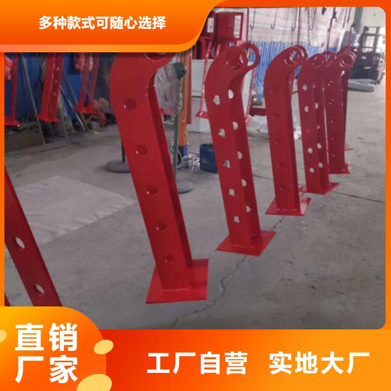 护栏【【镀锌波形护栏】】使用寿命长久