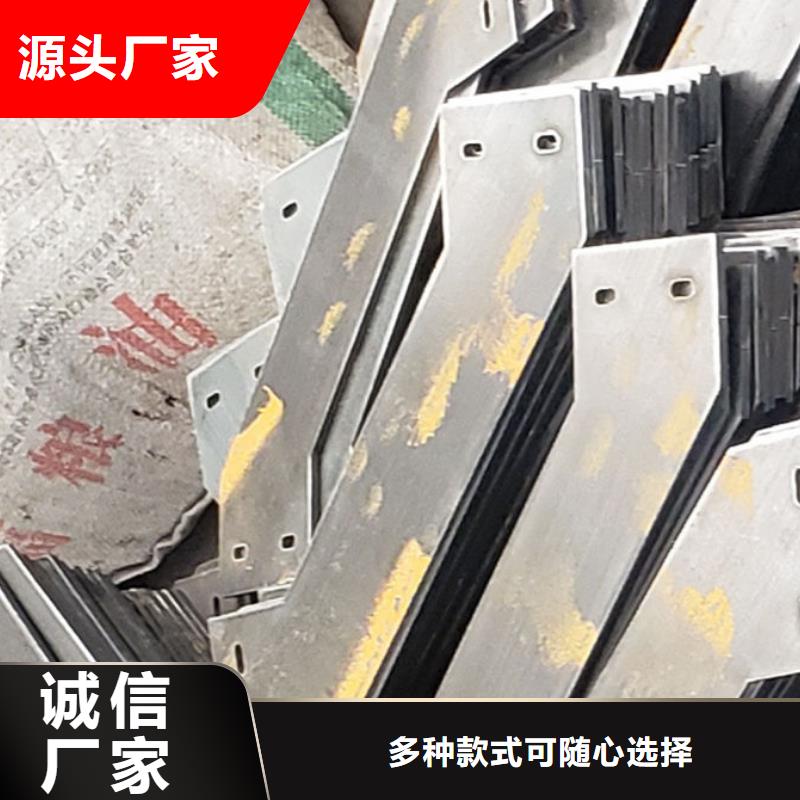 【护栏】_镀锌管景观护栏经久耐用