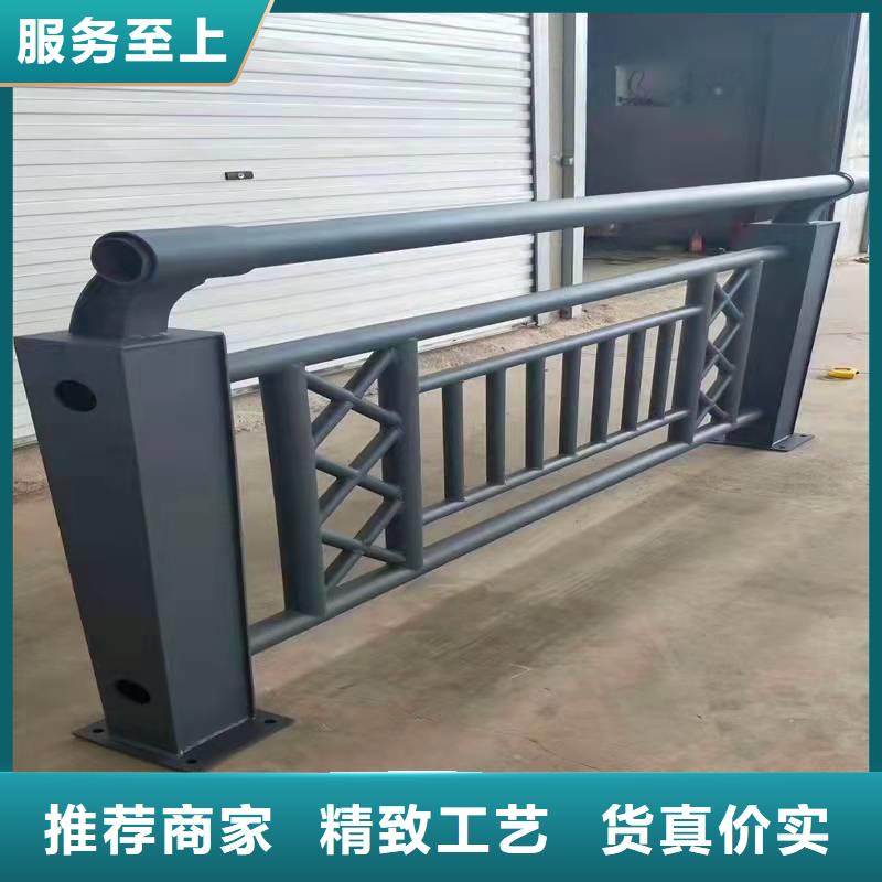 304桥梁护栏美观大方
