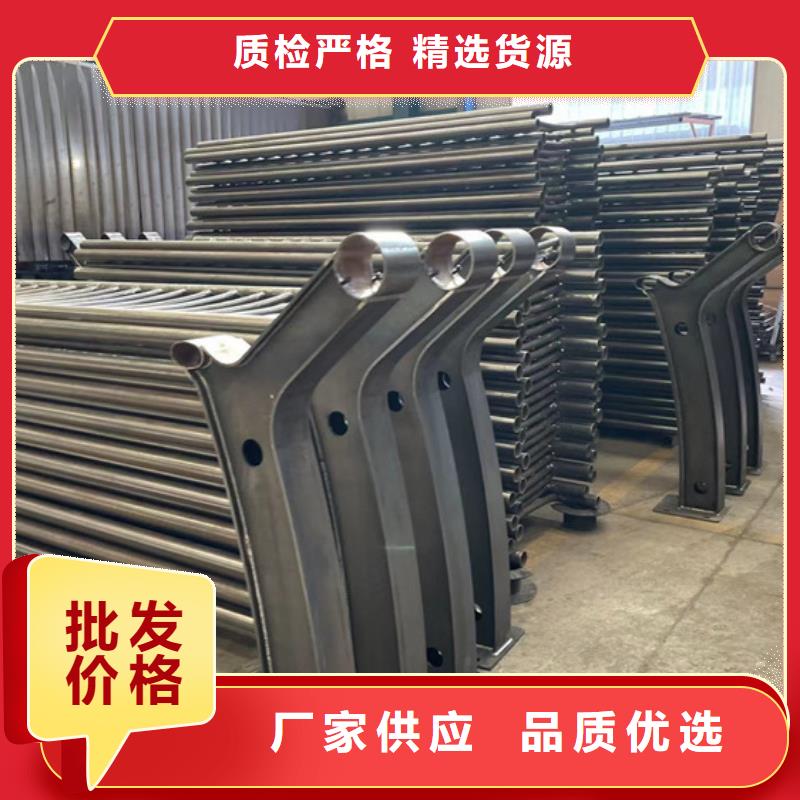 护栏【【镀锌波形护栏】】使用寿命长久