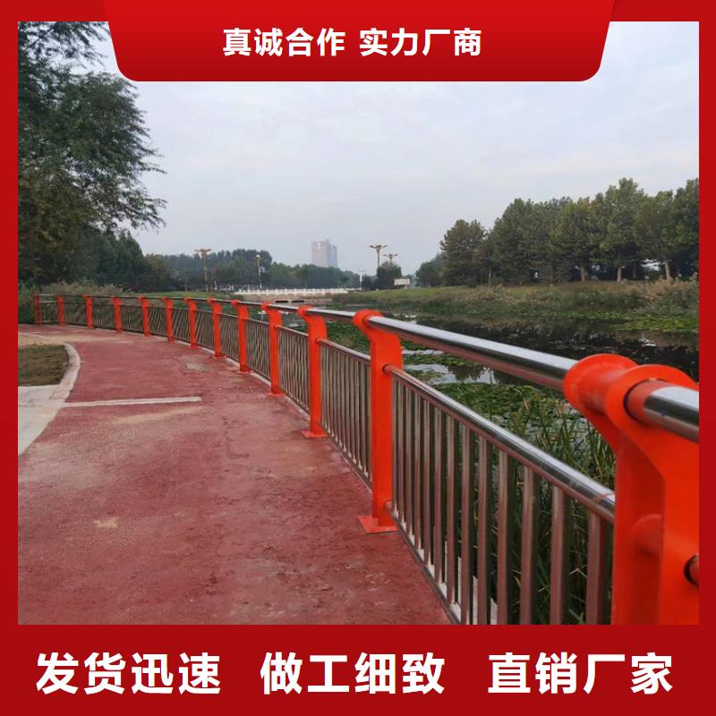 护栏,天桥防撞护栏严格把控每一处细节