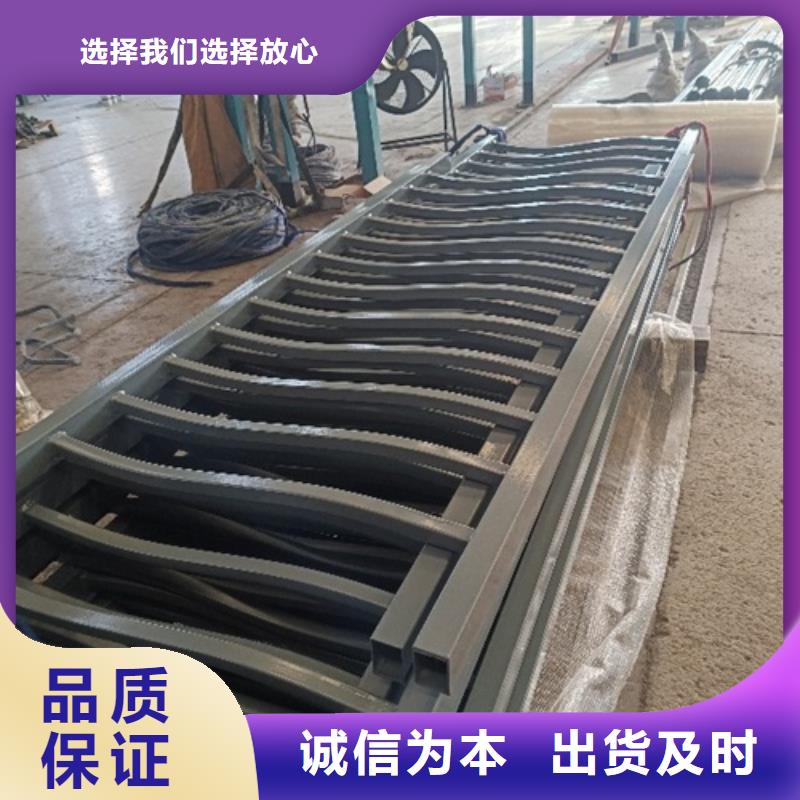 不锈钢桥梁防撞护栏在哪里买