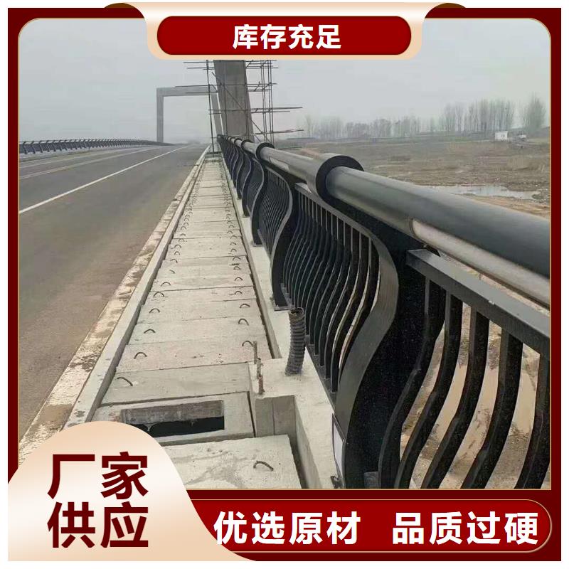 桥梁护栏钢背木护栏专业设计