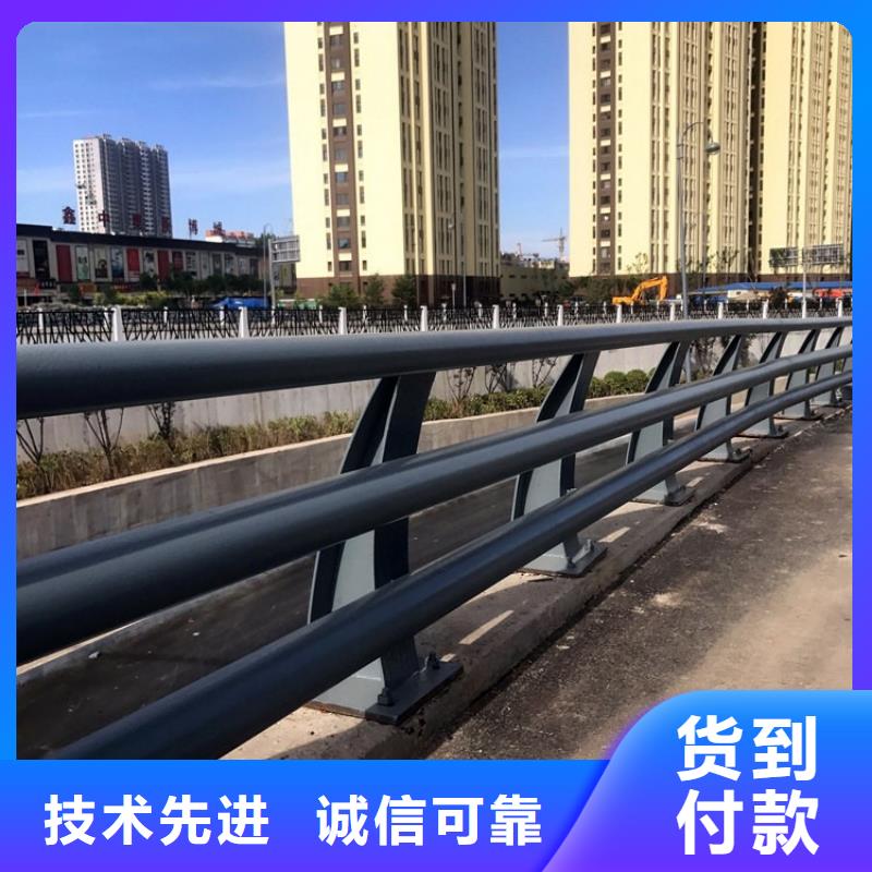 防撞护栏钢背木护栏实力优品