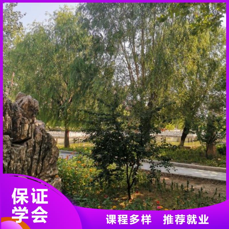 挖掘机培训学校,厨师培训学校实操培训