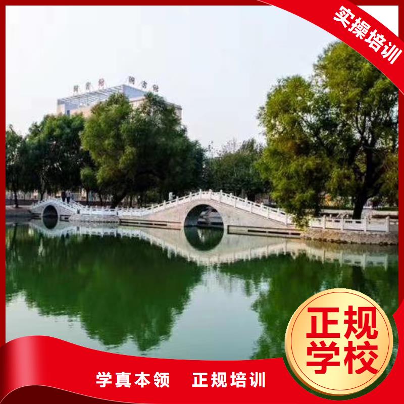 【焊接学校哪里有挖掘机铲车叉车驾驶学校学真技术】