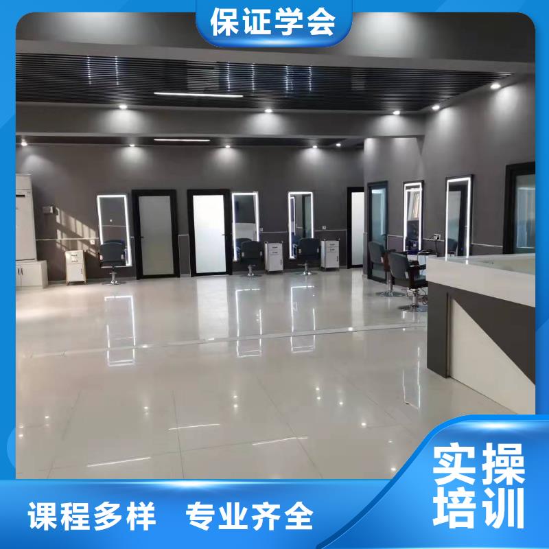美发培训学校烹饪就业前景好