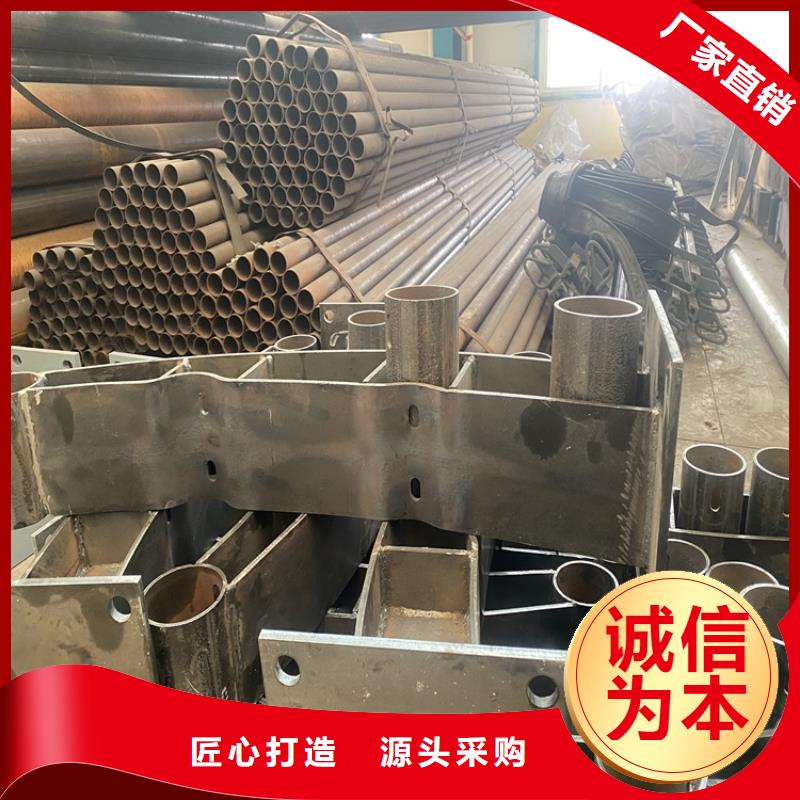 护栏镀锌波形护栏购买的是放心