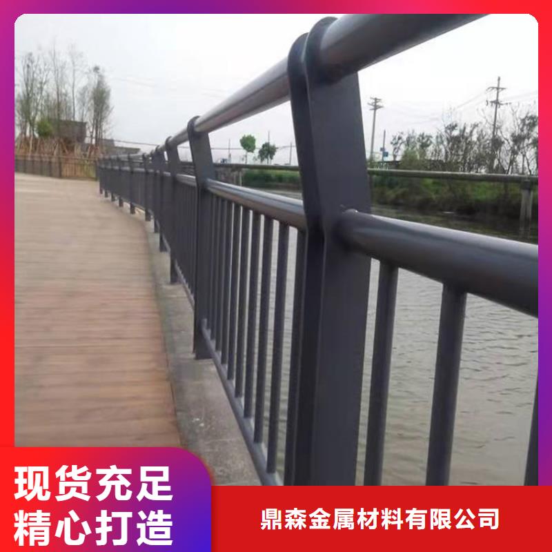 桥梁防撞护栏使用寿命长久