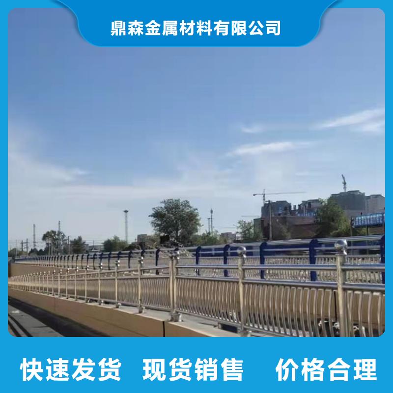 道路防撞护栏热镀锌立柱专业信赖厂家