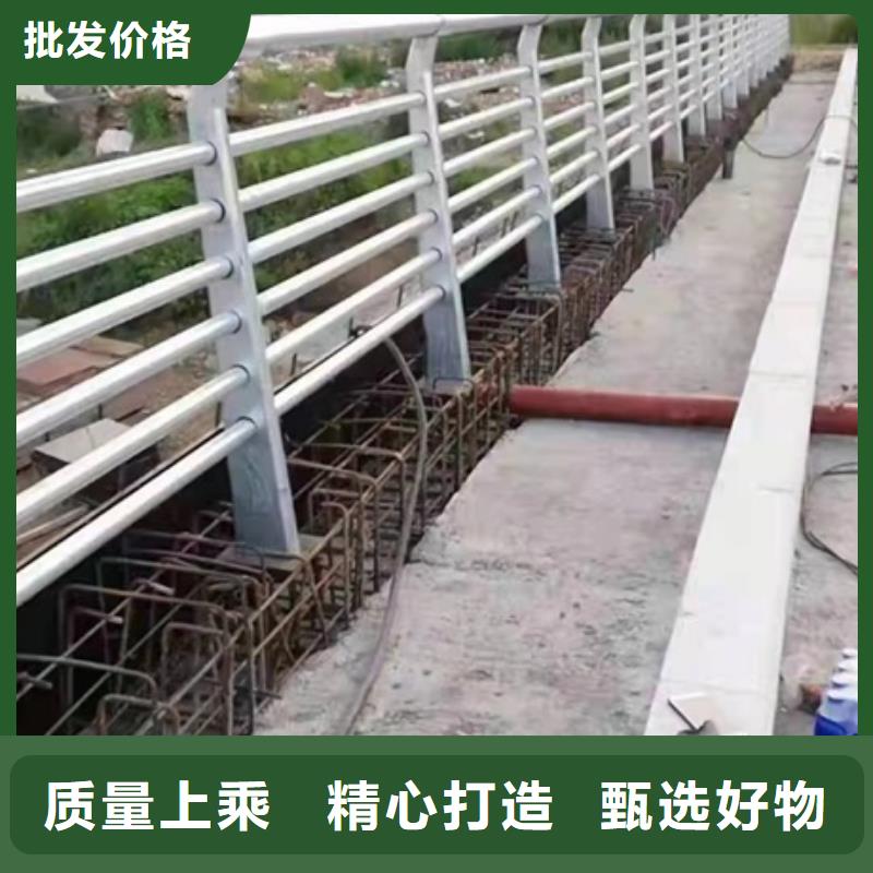 供应桥梁河道防撞护栏的生产厂家