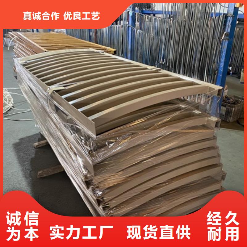 3LED灯光护栏快速物流发货